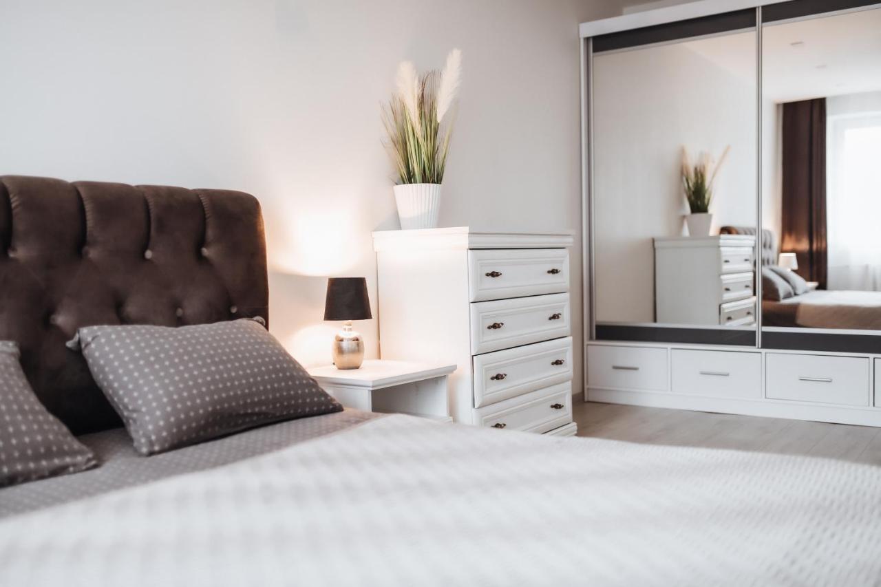 Luxury Apartments In City Center, Siauliai Ngoại thất bức ảnh
